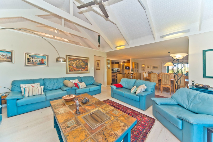 5 Bedroom Property for Sale in Knysna Heights Western Cape